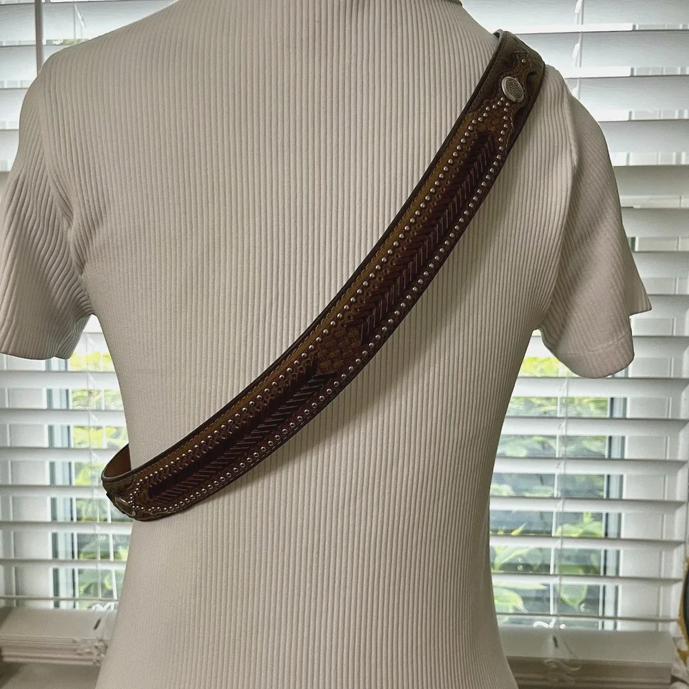 Nocona Mens Brown Ostrich Leather Studded Western Belt Sz 40 N2491844 EUC